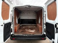 NISSAN NV300