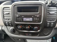 NISSAN NV300