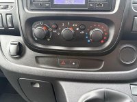 NISSAN NV300
