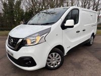 NISSAN NV300