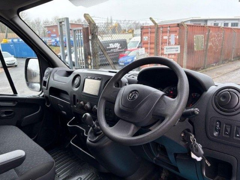 VAUXHALL MOVANO