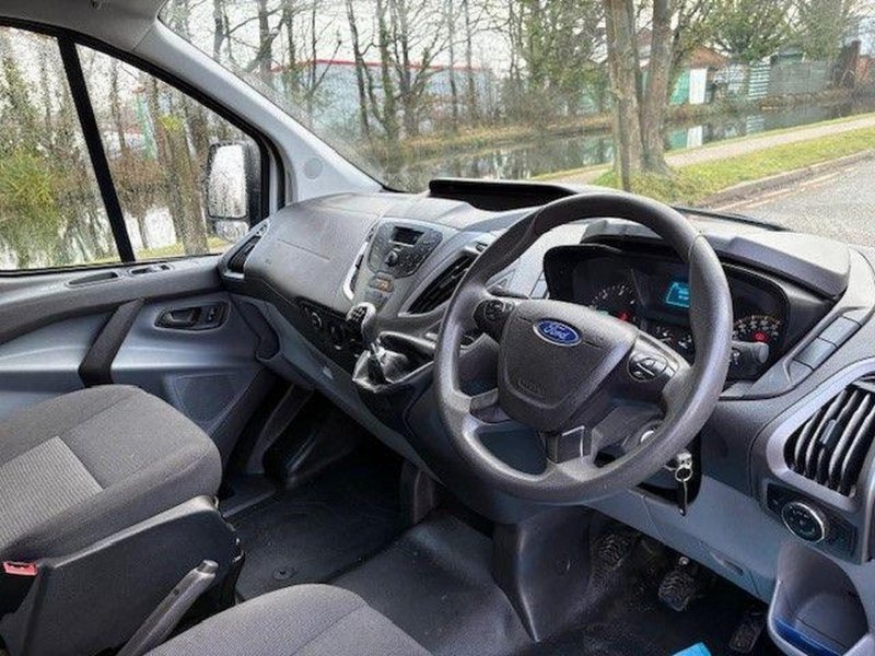 FORD TRANSIT CUSTOM