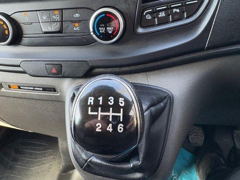FORD TRANSIT CUSTOM