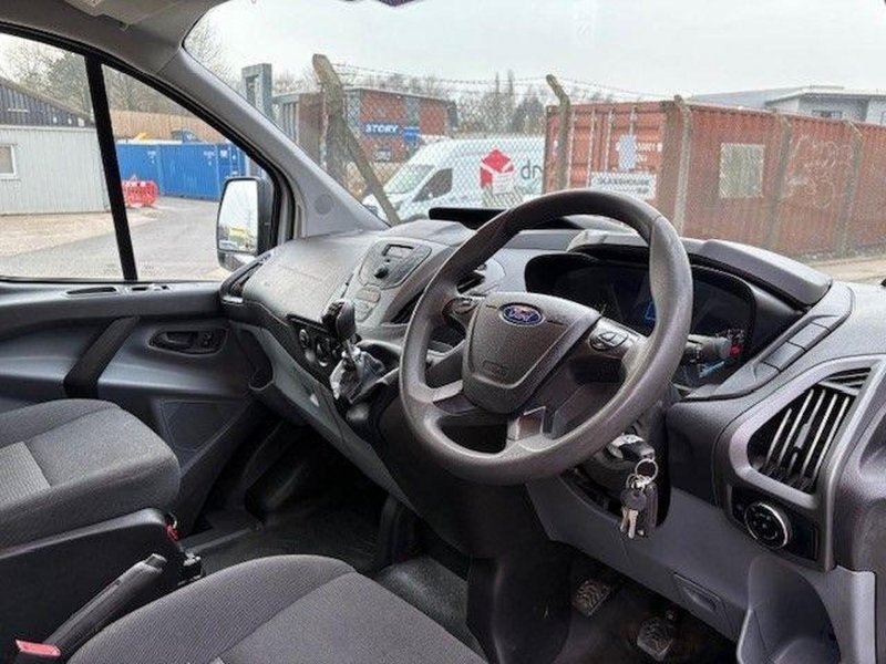 FORD TRANSIT CUSTOM