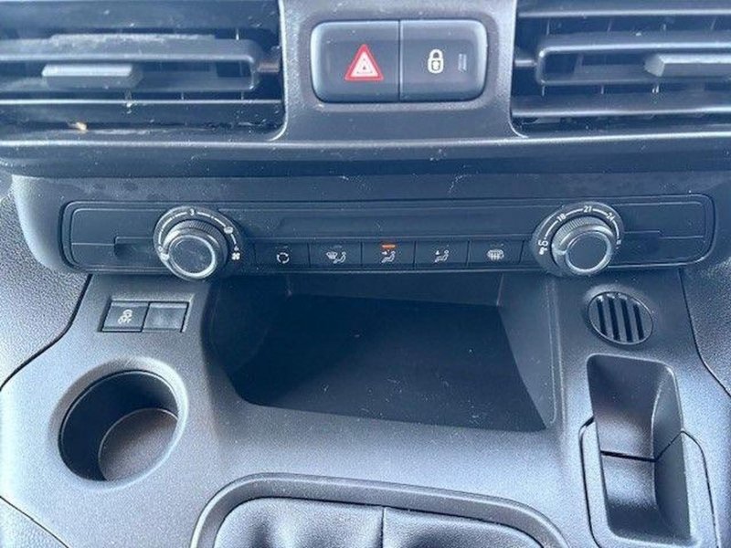 VAUXHALL COMBO