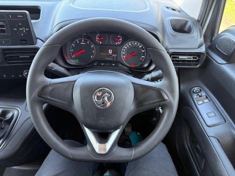 VAUXHALL COMBO