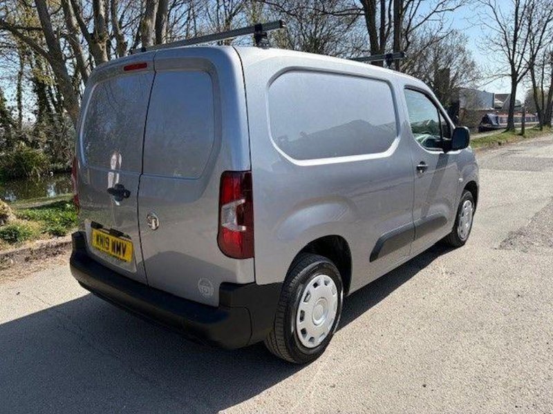 VAUXHALL COMBO