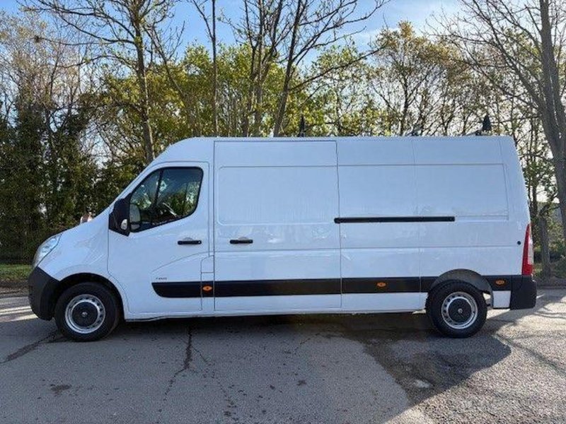 VAUXHALL MOVANO