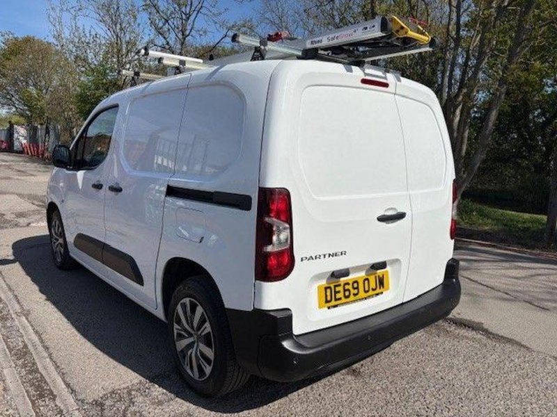 PEUGEOT PARTNER