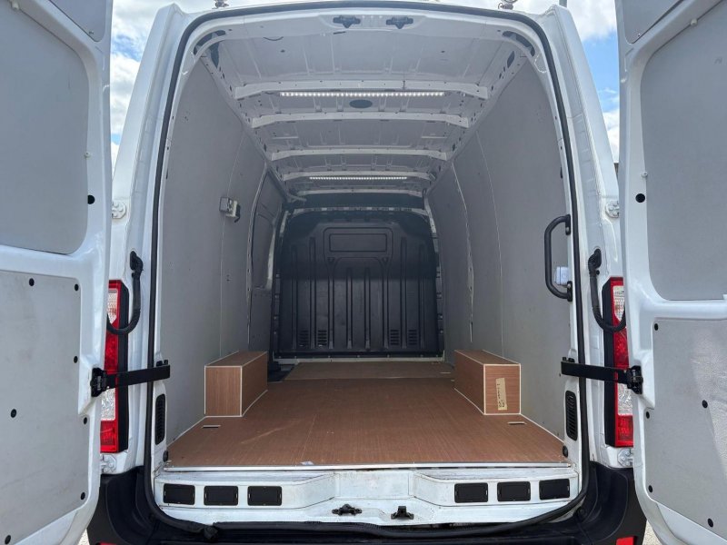RENAULT MASTER
