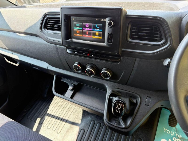 RENAULT MASTER