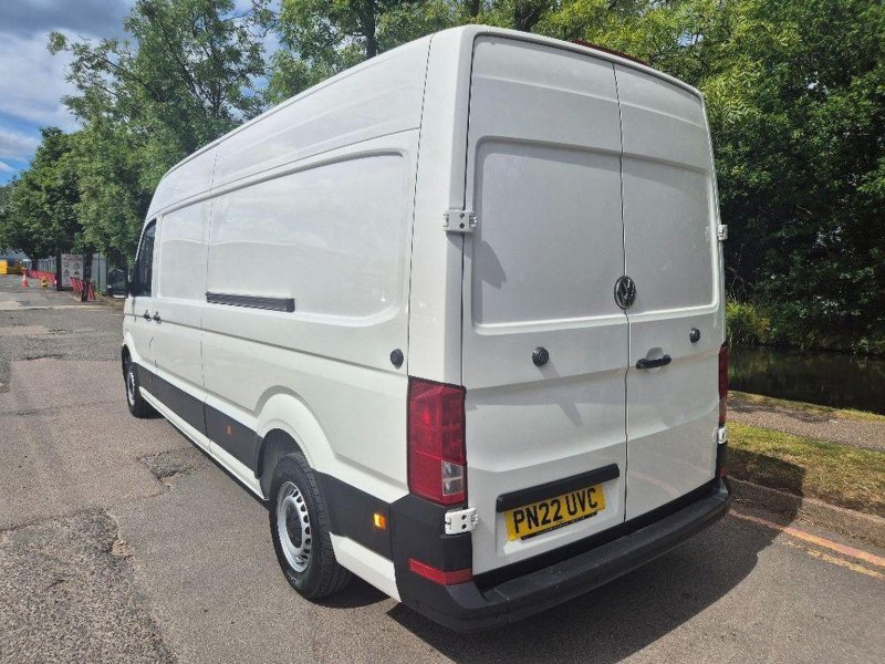VOLKSWAGEN CRAFTER