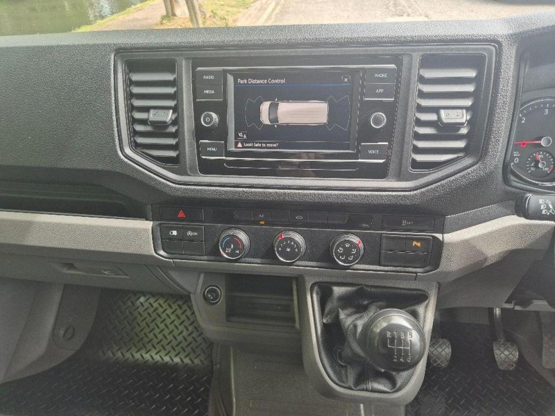 VOLKSWAGEN CRAFTER