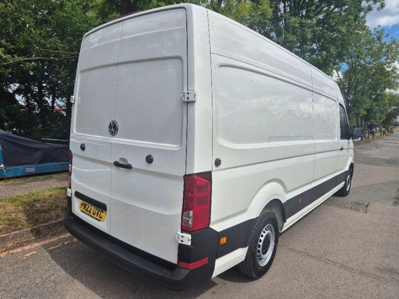 VOLKSWAGEN CRAFTER