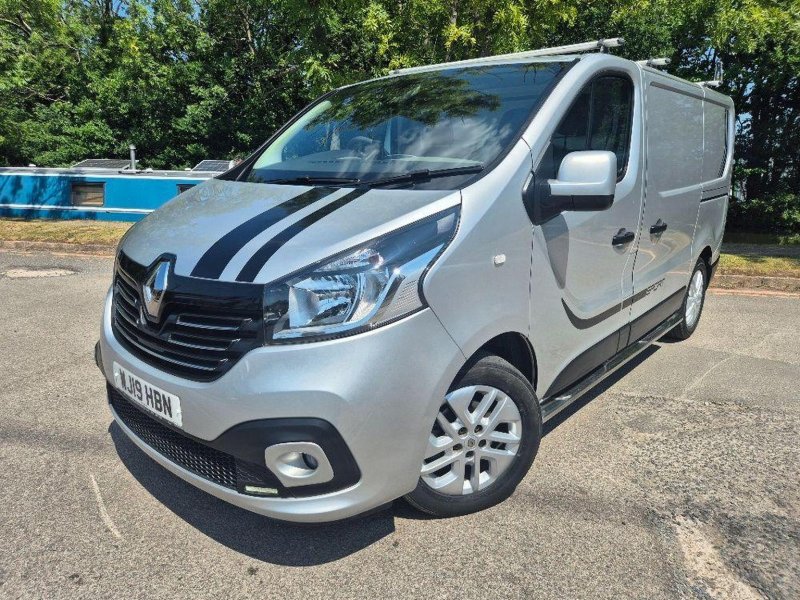 RENAULT TRAFIC